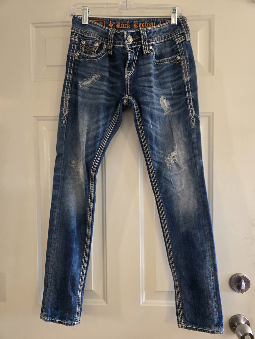 Rock Revival Womens Denisa Skinny Distressed Jeans